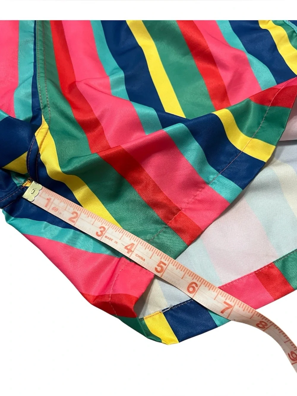 BOARDIES men’s CAKE STRIPE mid length swim shorts drawstring sz XL EUC colorful